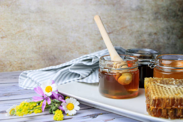 تصویر 3 از عسل گون ارگانیک در فرآوری طبیعی و بدون افزودنی